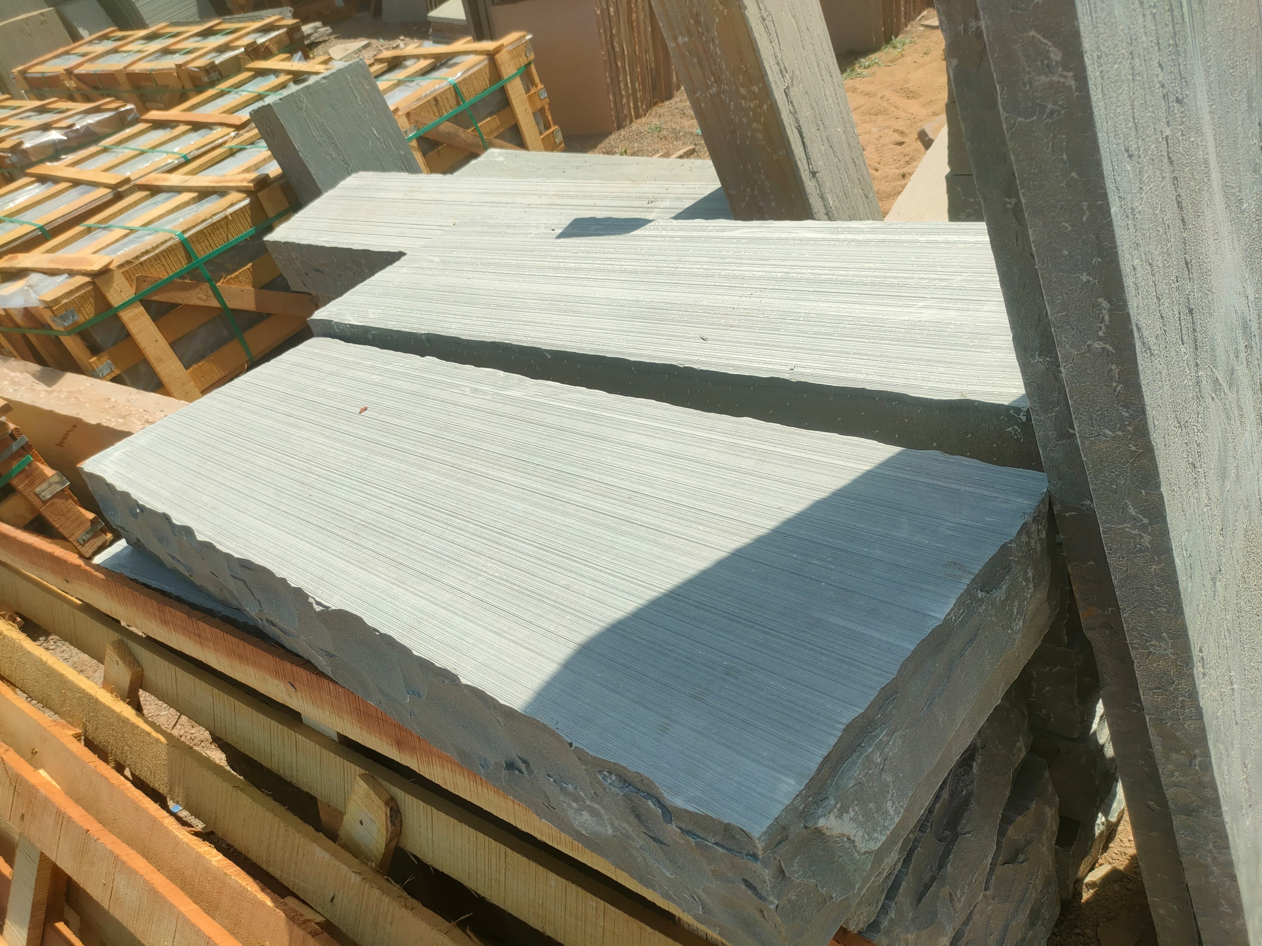 bg_img_home_homenew_block2-5_wm